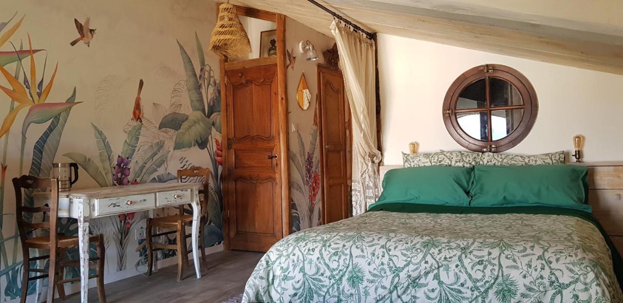 La Boheme Bed & Breakfast Charols Dış mekan fotoğraf